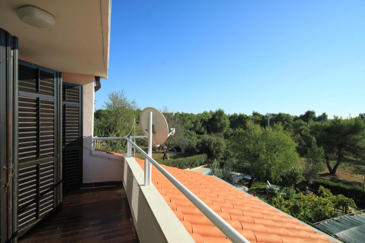Apartments With A Swimming Pool Pula - 7356 Esterno foto